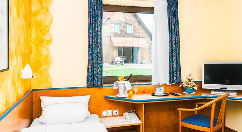 Landhotel Mappacher Hof Bruck in der Oberpfalz Pokoj fotografie