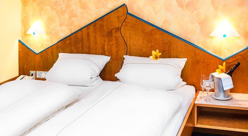 Landhotel Mappacher Hof Bruck in der Oberpfalz Pokoj fotografie
